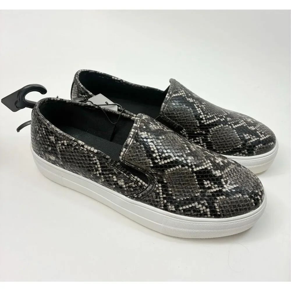 NWT Time and Tru Snakeskin Slip-On Loafers Sneakers Sz 8.5 (Women’s)